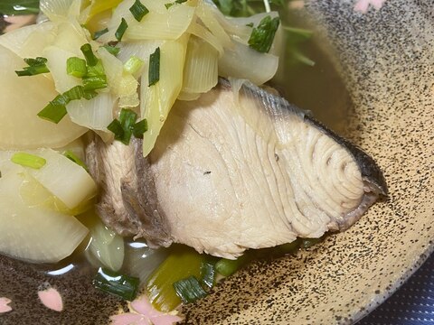 春大根とブリの煮付け